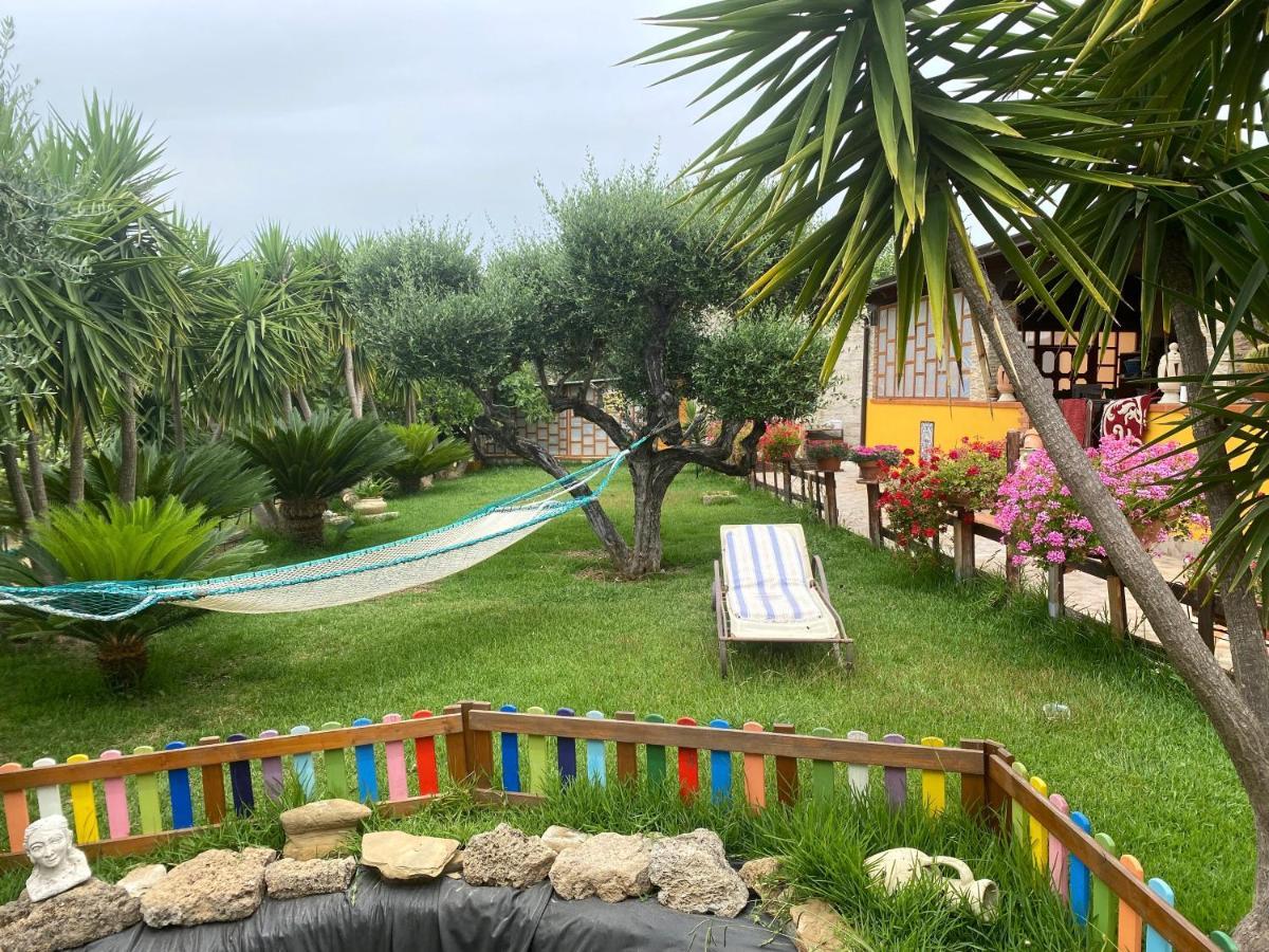 Chalet Del Girasole Castellabate Exterior foto